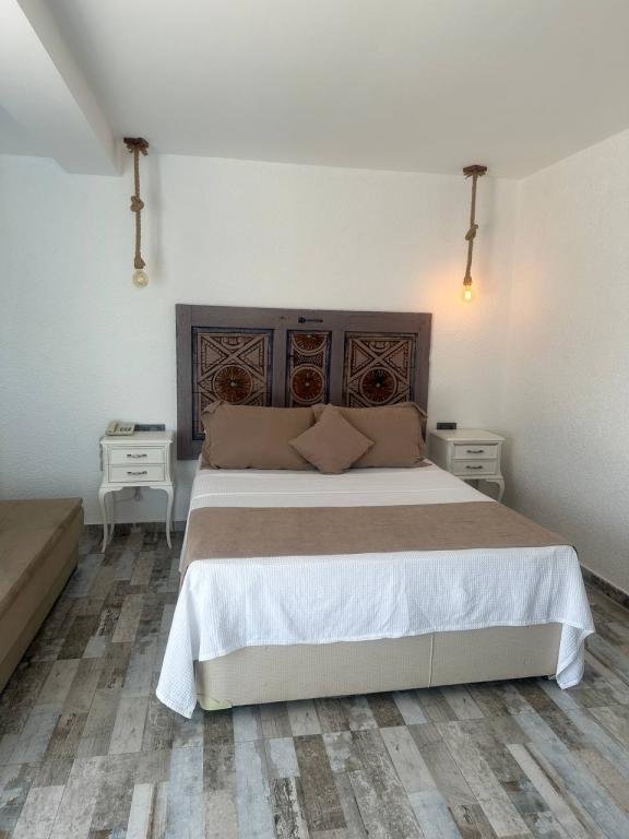 Бодрум: Mausolos Beach Hotel