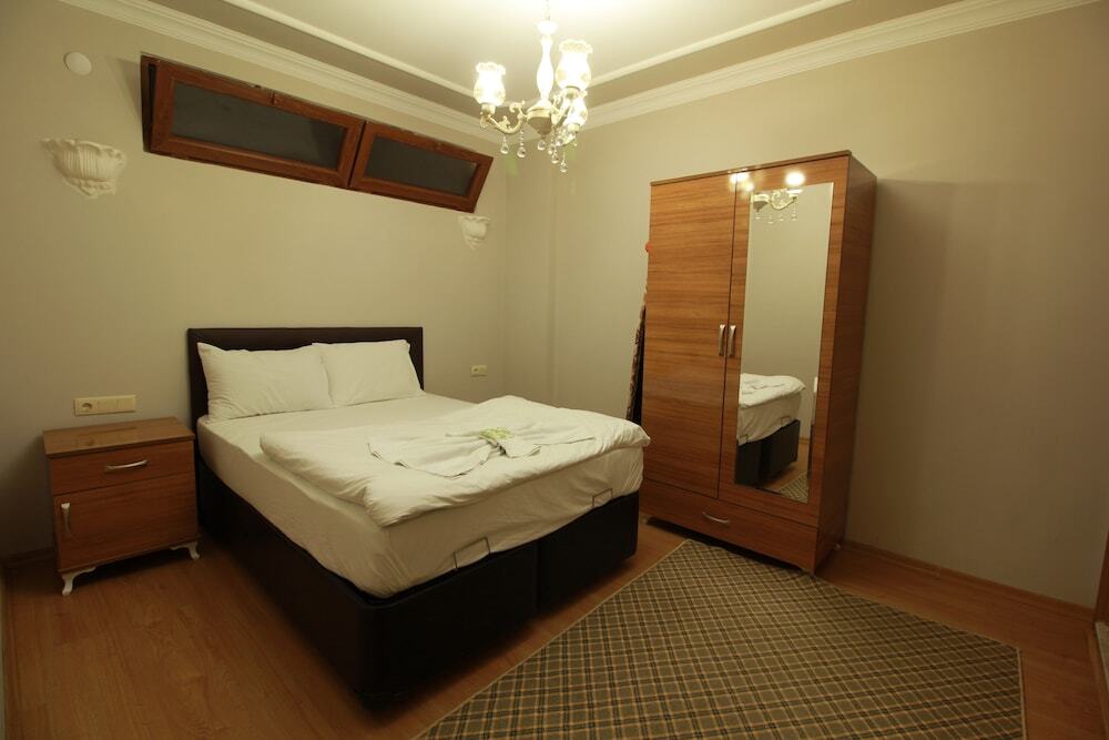 Узунгёль: Koc Motel