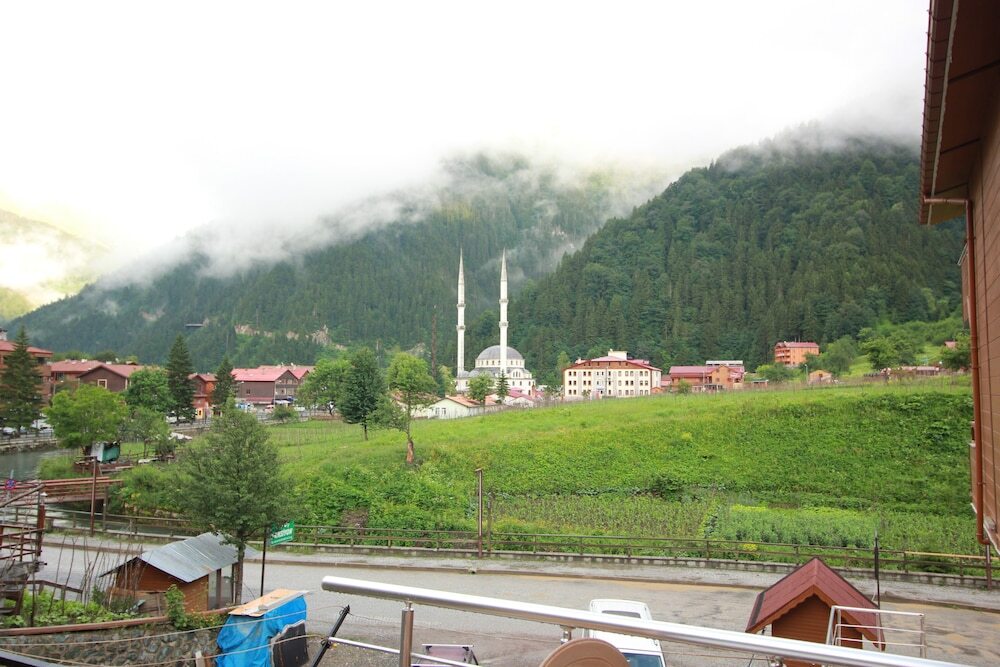 Узунгёль: Koc Motel