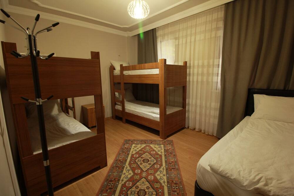 Узунгёль: Koc Motel