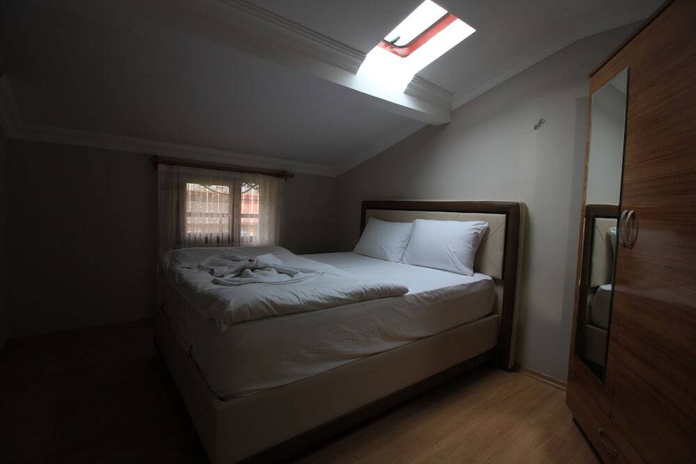 Узунгёль: Koc Motel