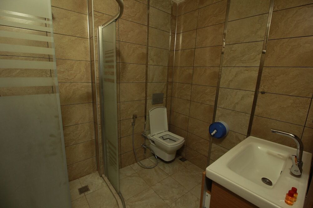 Узунгёль: Koc Motel