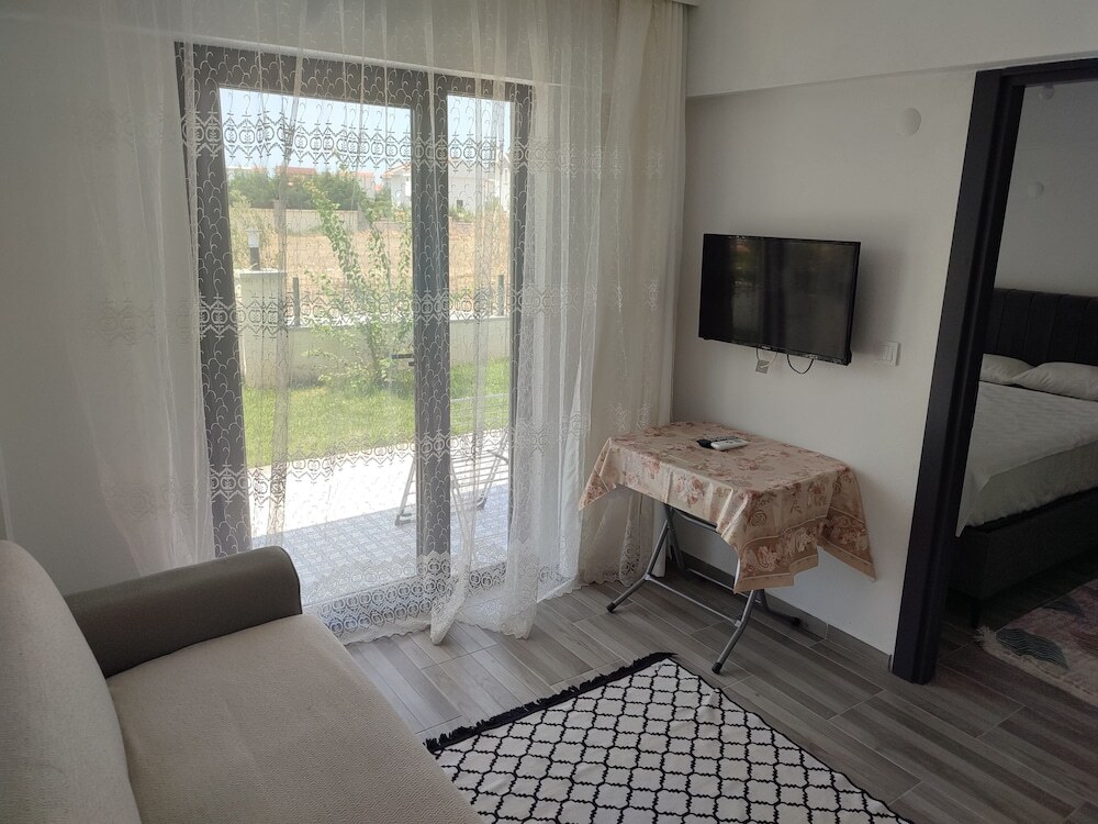 Гузеляли: Bazyel Apart Otel