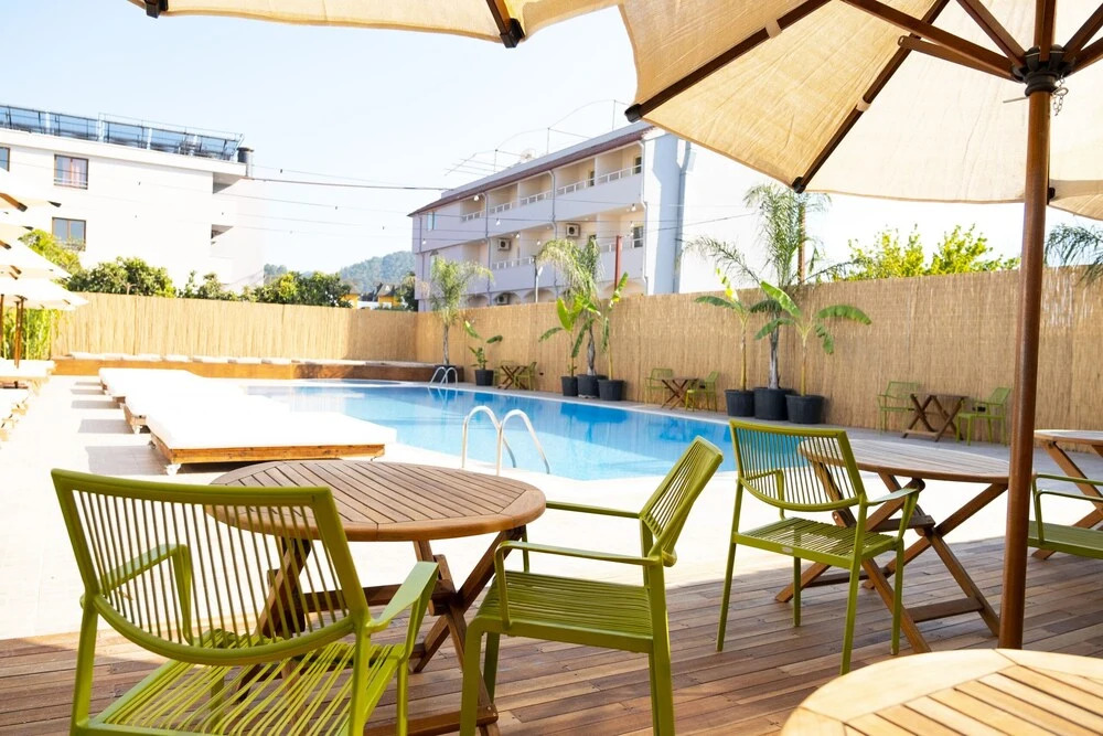 Кемер: Esquire Hotels & Lounges
