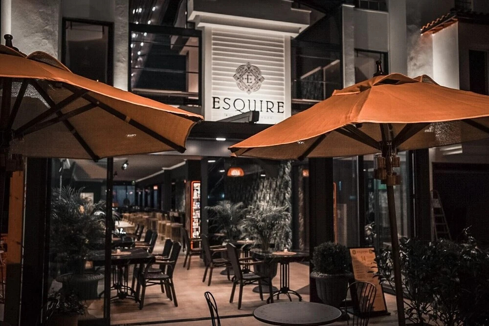 Кемер: Esquire Hotels & Lounges
