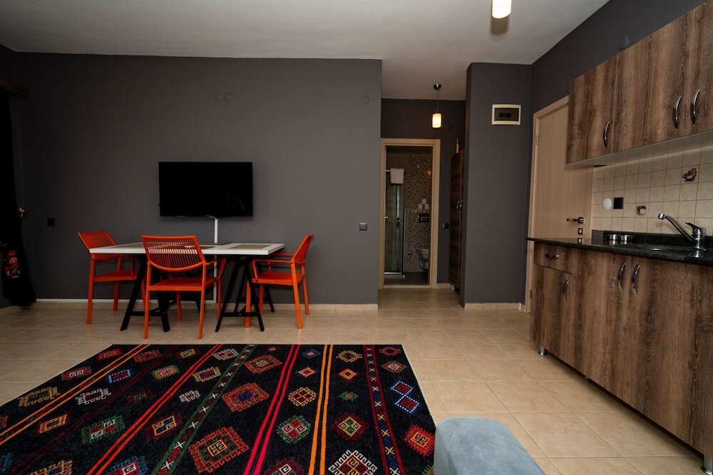 Кемер: Esquire Hotels & Lounges