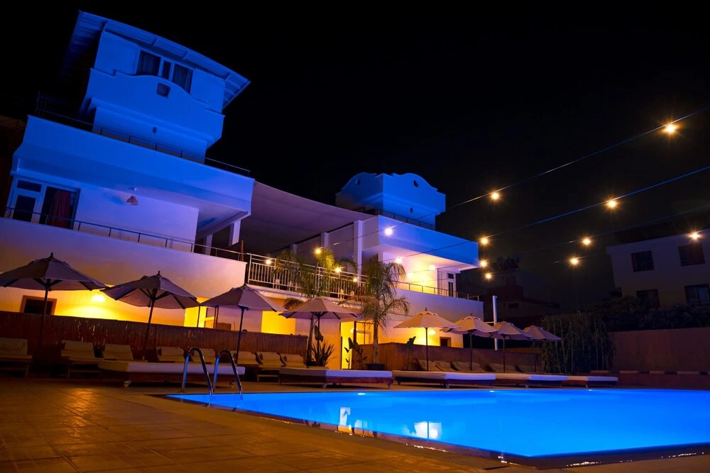 Кемер: Esquire Hotels & Lounges