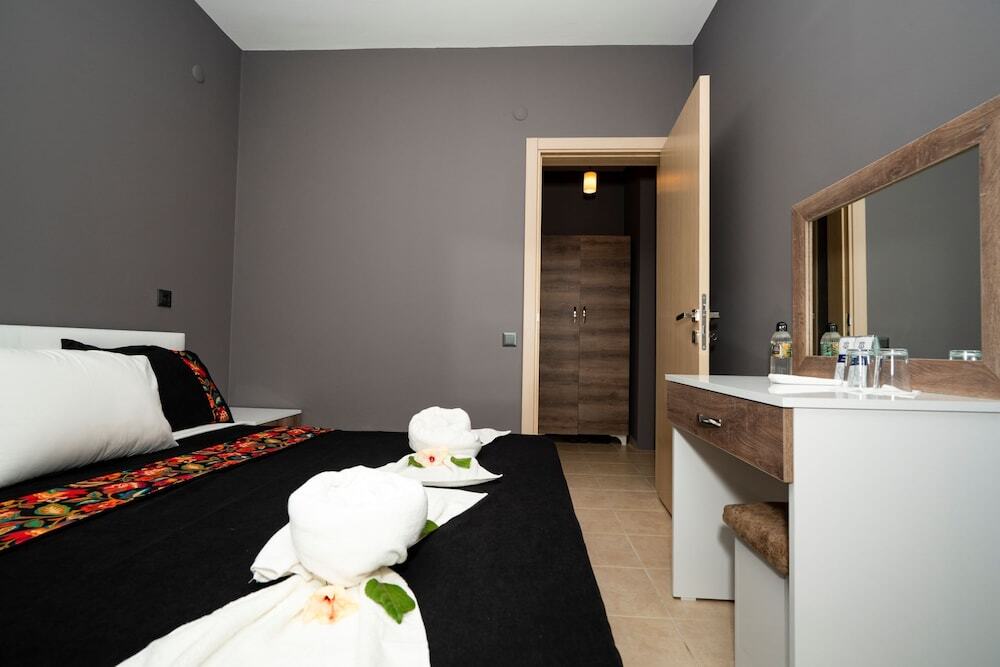 Кемер: Esquire Hotels & Lounges