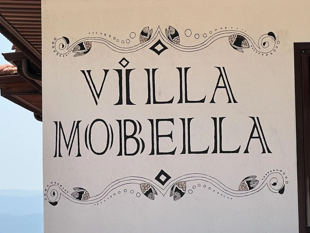 Акьяка: Villa Mobella