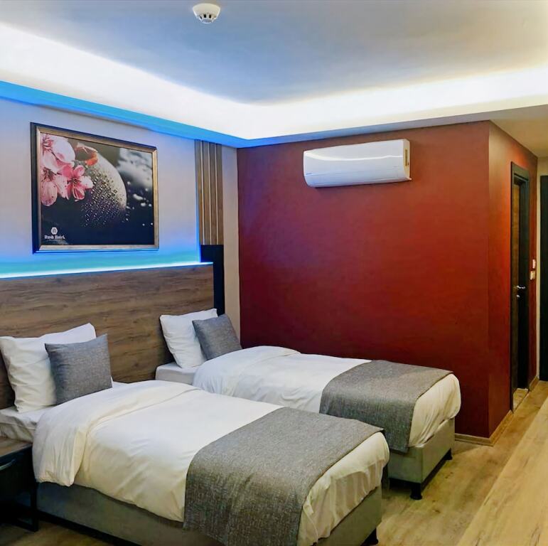 Арнавуткёй: Cois Inn Royal Hotel