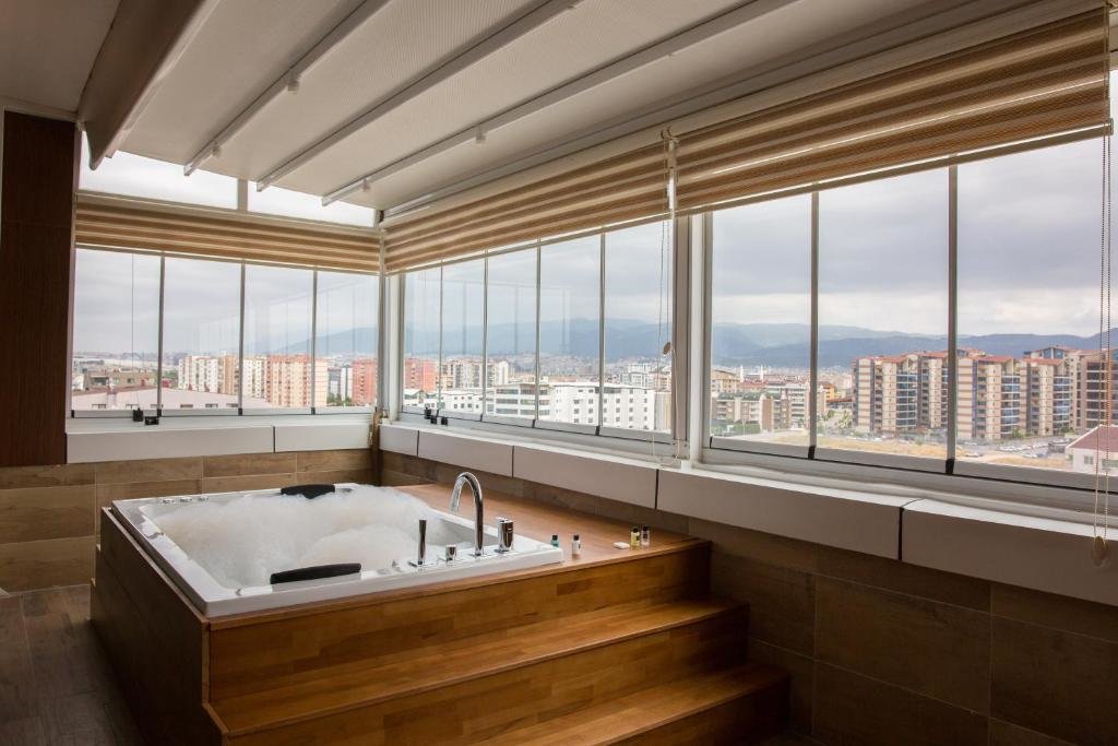 Бурса: Hotel BFC Spa & Sport