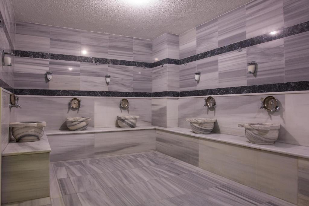 Бурса: Hotel BFC Spa & Sport