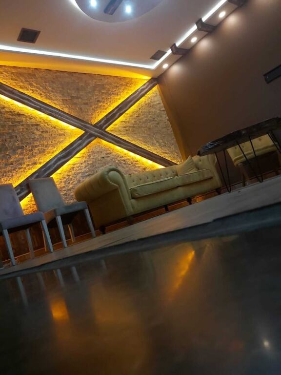 Измит: Otel Bostanci
