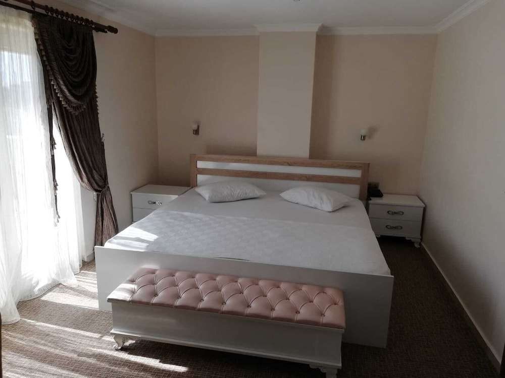 Измит: Otel Bostanci