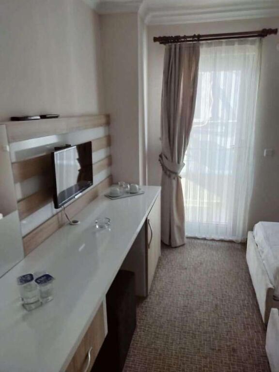 Измит: Otel Bostanci