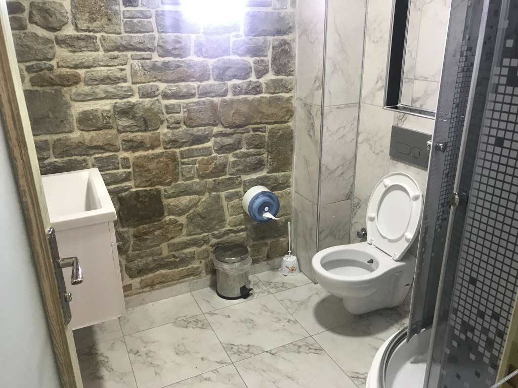 Зейтинликой: Yakamoz Otel