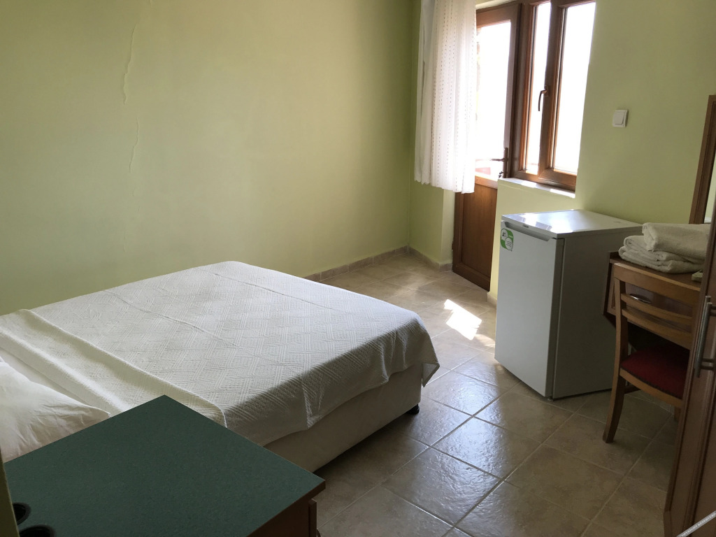 Зейтинликой: Yakamoz Otel