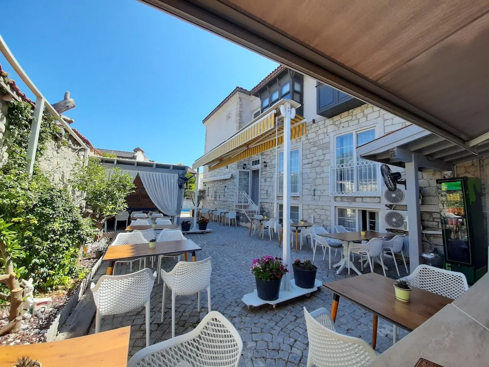 Чешме: Neva Hotel Alacati