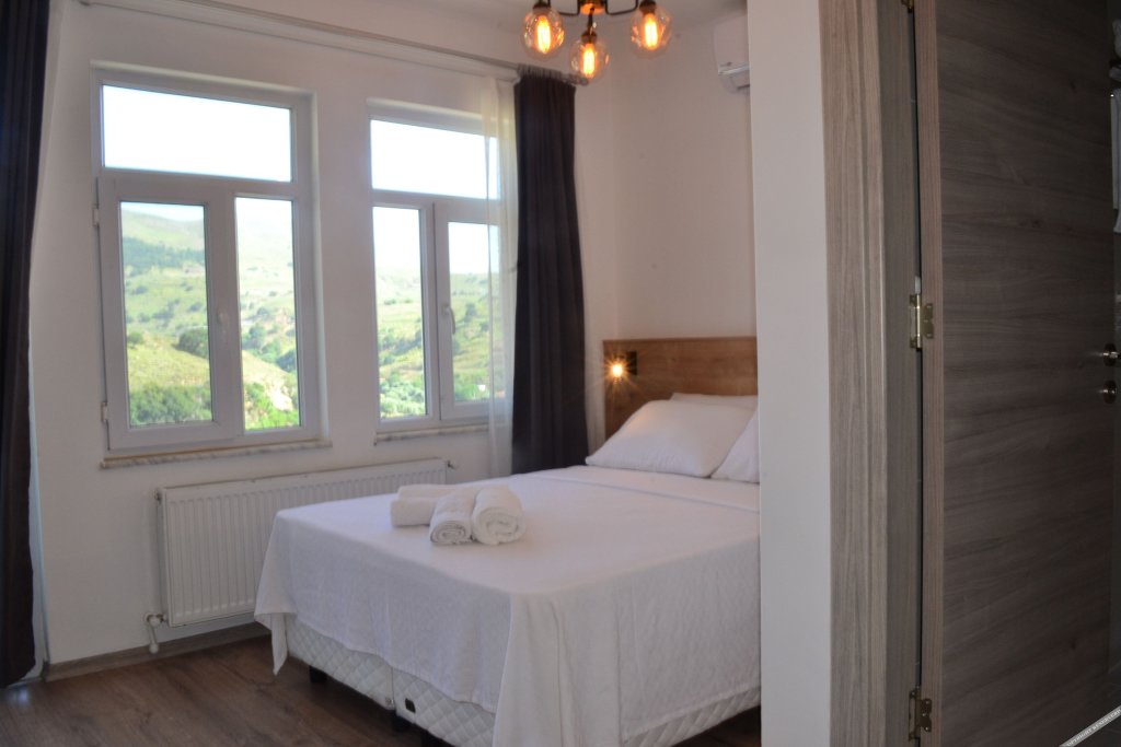 Зейтинликой: Parli Hotel