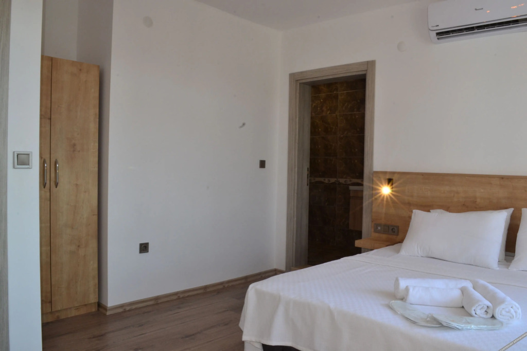 Зейтинликой: Parli Hotel