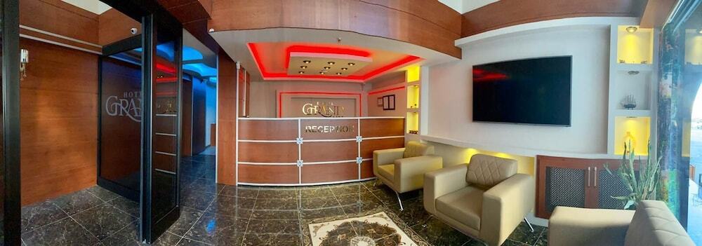 Корлу: Grand Life Hotel