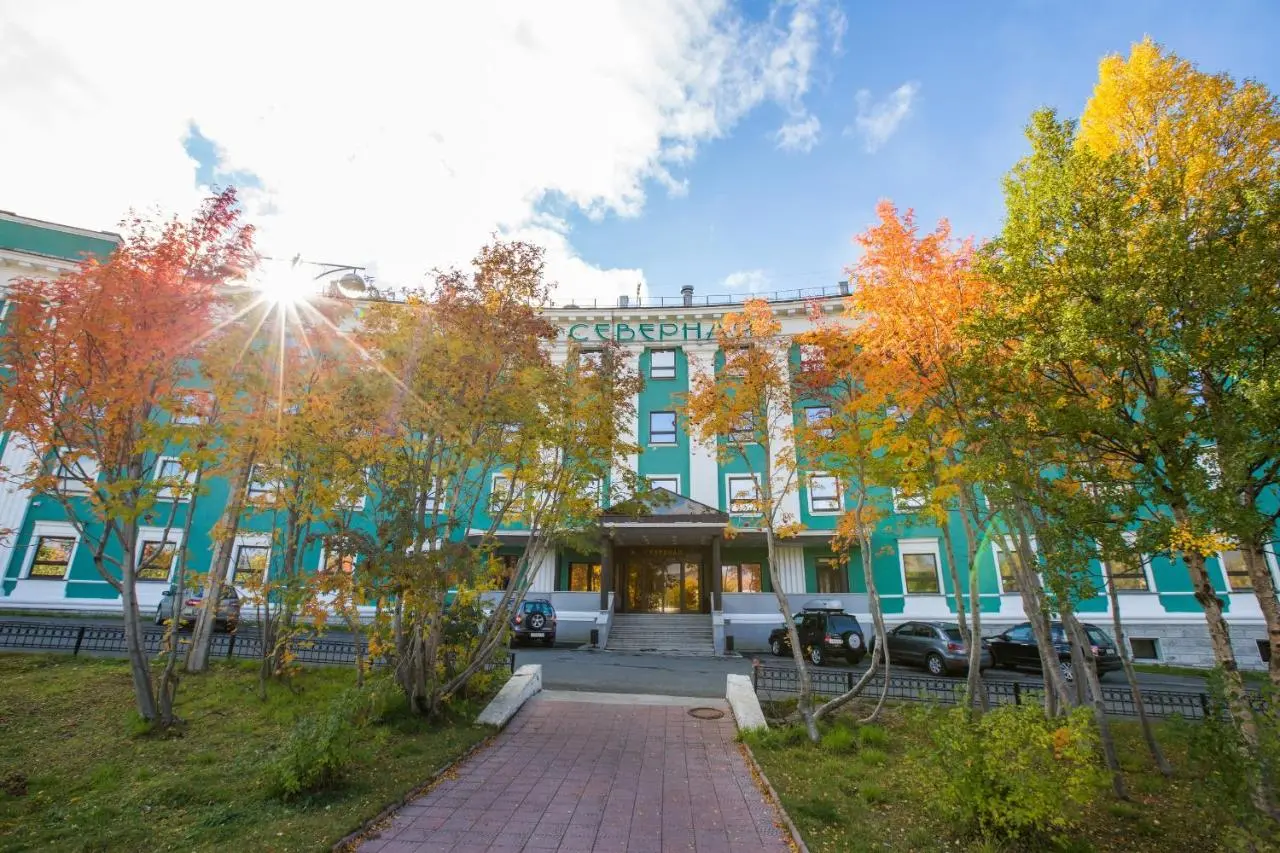 Кировск: Гостиница Северная
