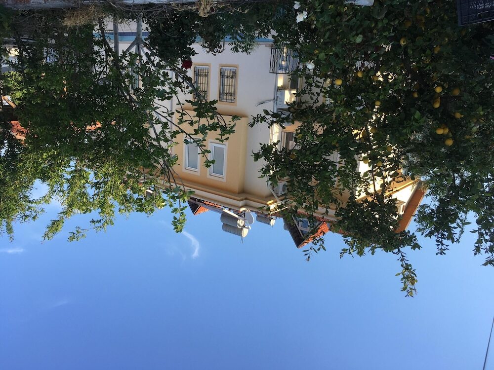 Дальян: Perfectly Located Apartment