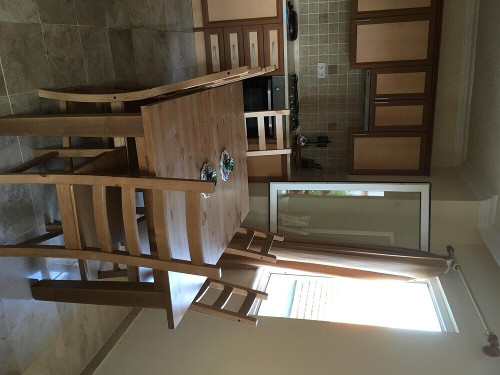 Дальян: Perfectly Located Apartment