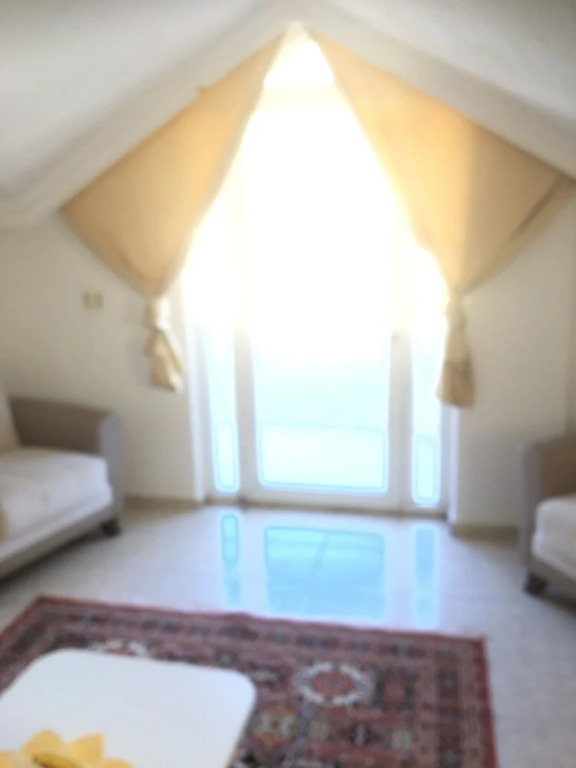 Турунч: Frankies Penthouse Apartment