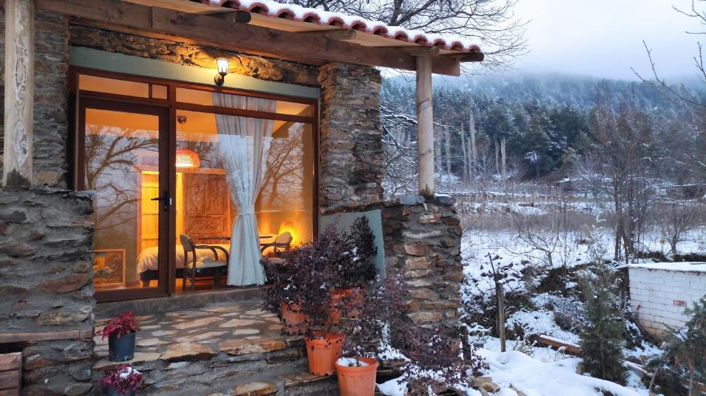 Салихли: Torrhebia Dag Evi