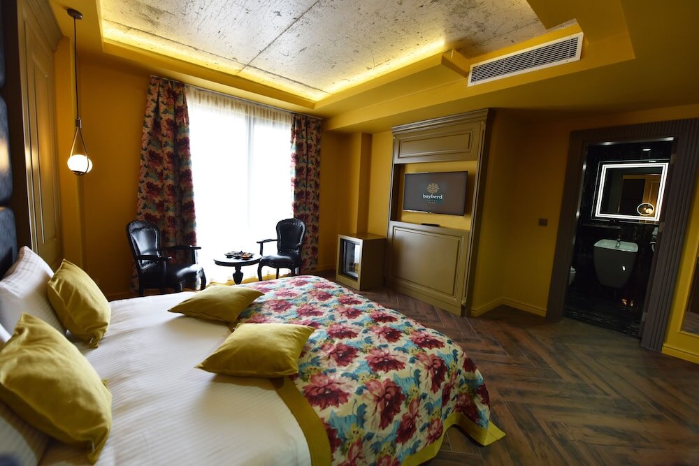 Байбурт: Bayberd Hotel