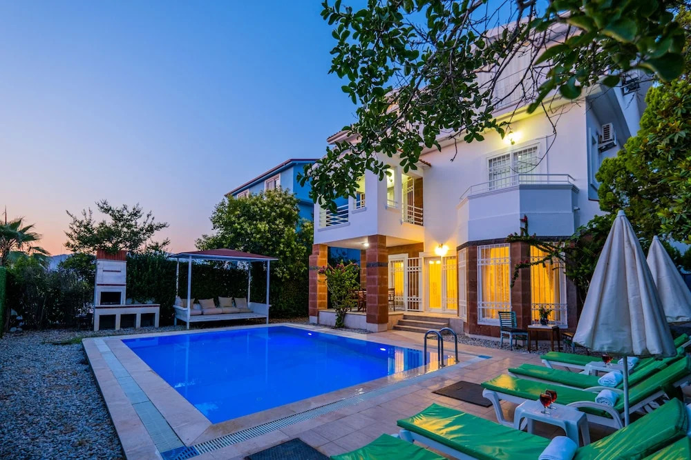 Фетхие: Infinity Beyaz Villa