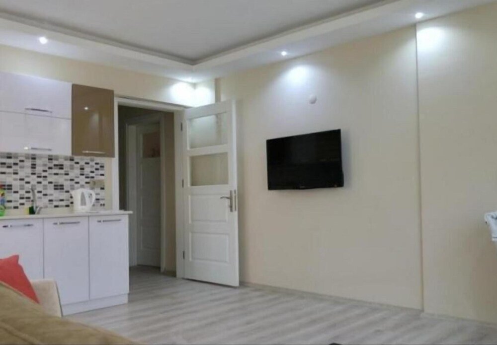 Ван: Griffon Apart Hotel