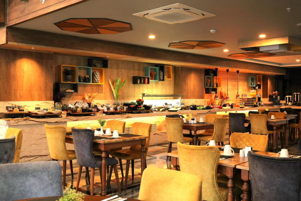 Йомра: Holiday Inn Trabzon-East