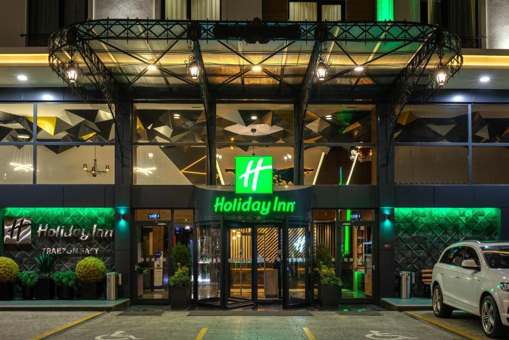 Йомра: Holiday Inn Trabzon-East