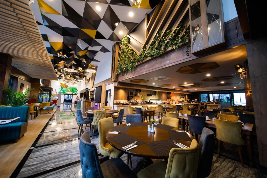 Йомра: Holiday Inn Trabzon-East