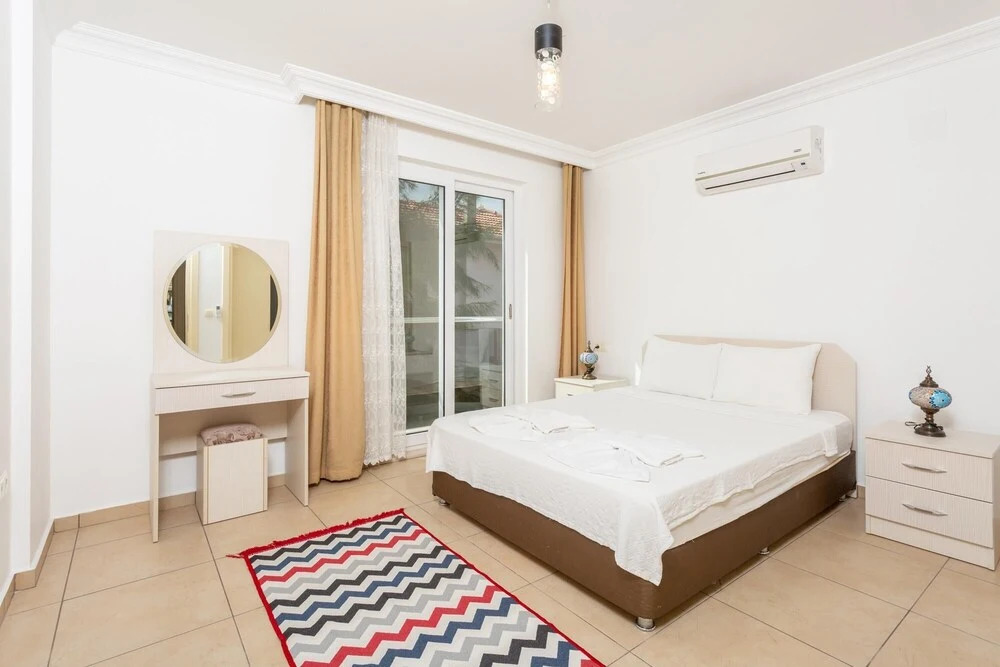 Дальян: Villa Canberk Large Private Pool A C Wifi Car Not Required