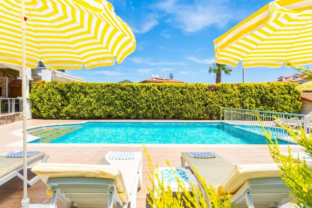 Дальян: Villa Canberk Large Private Pool A C Wifi Car Not Required