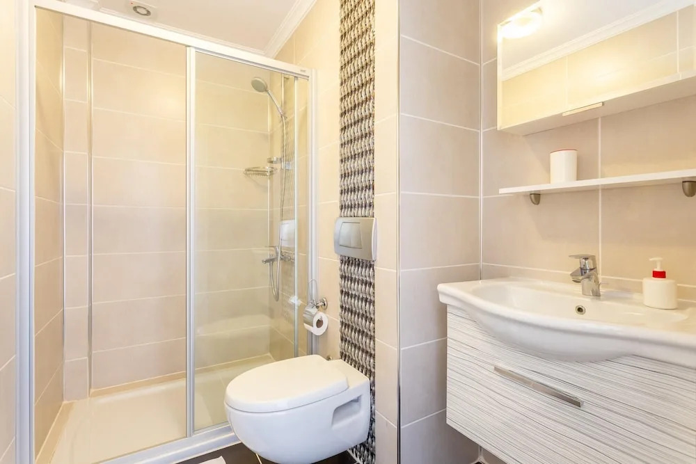 Дальян: Villa Canberk Large Private Pool A C Wifi Car Not Required