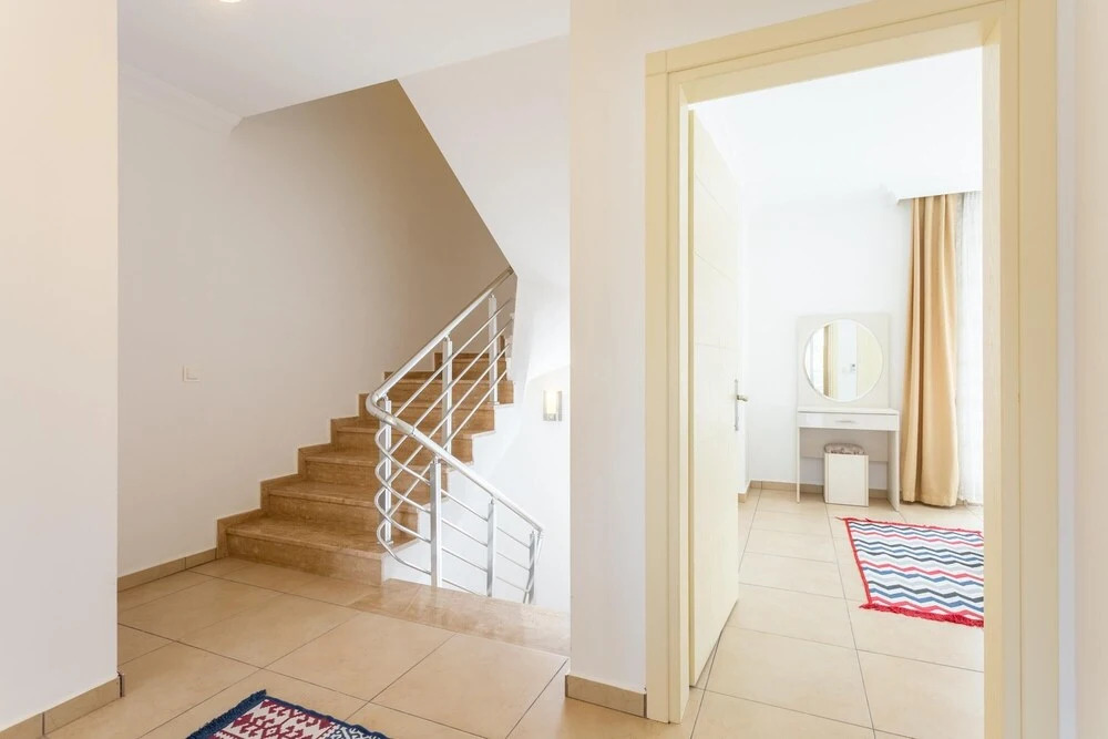 Дальян: Villa Canberk Large Private Pool A C Wifi Car Not Required