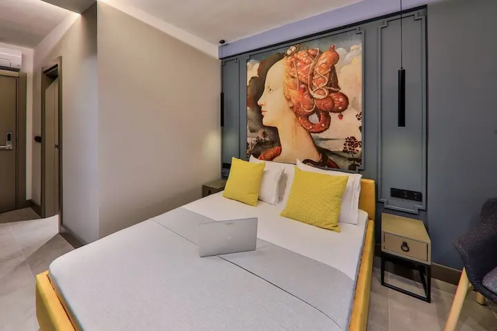 Каш: Neva Boutique Hotel