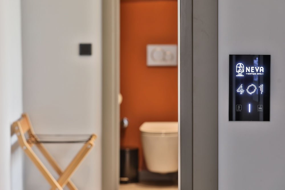 Каш: Neva Boutique Hotel