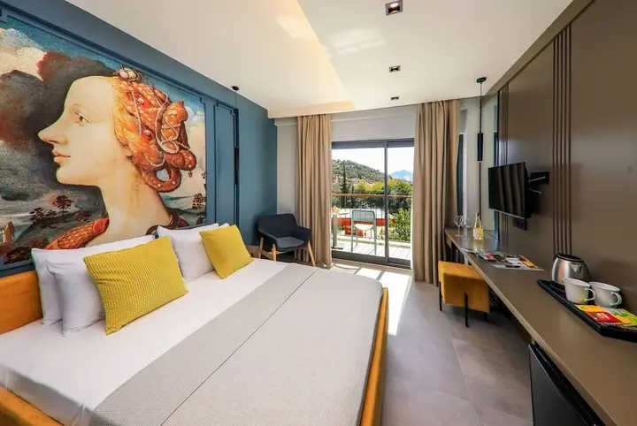 Каш: Neva Boutique Hotel