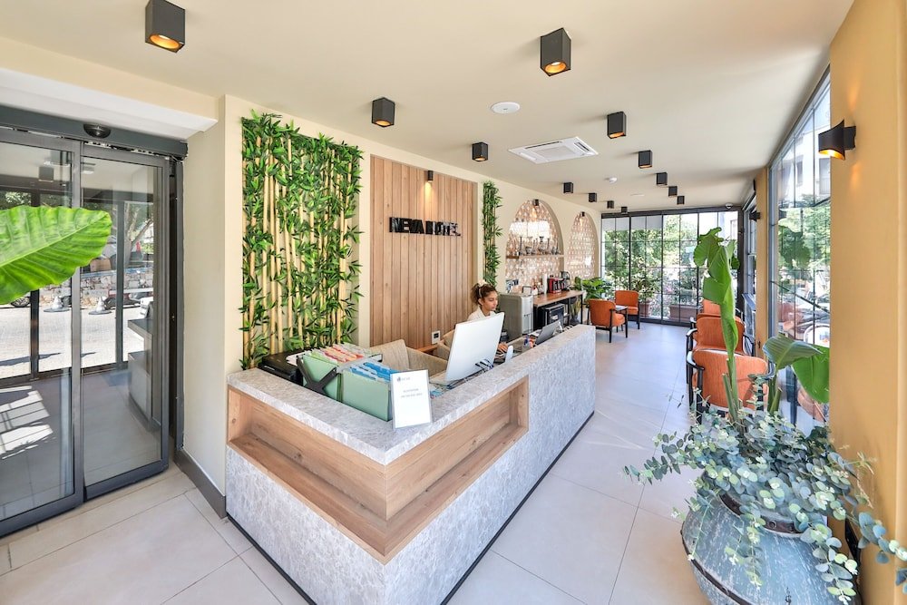 Каш: Neva Boutique Hotel