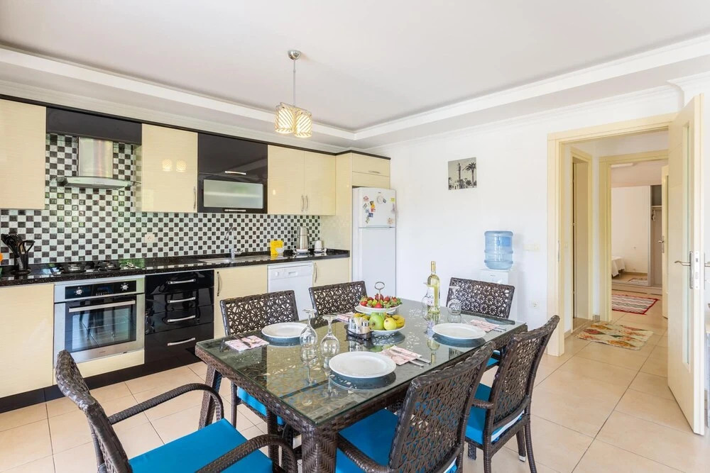 Дальян: Villa Gunsu Large Private Pool A C Wifi Car Not Required