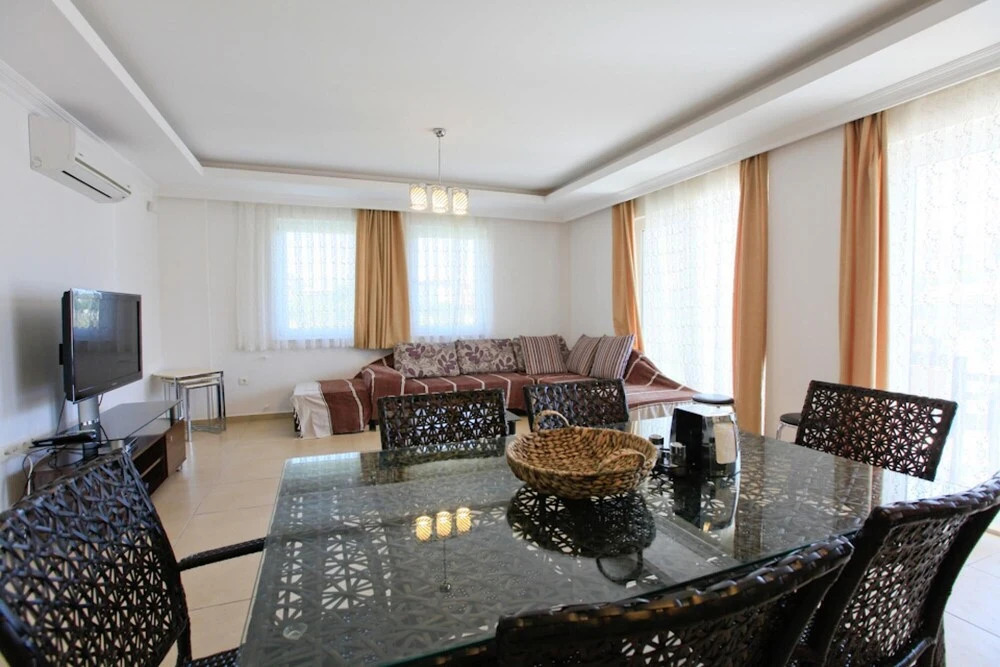 Дальян: Villa Gunsu Large Private Pool A C Wifi Car Not Required