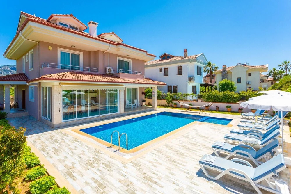 Дальян: Villa Seda Large Private Pool A C Wifi Car Not Required