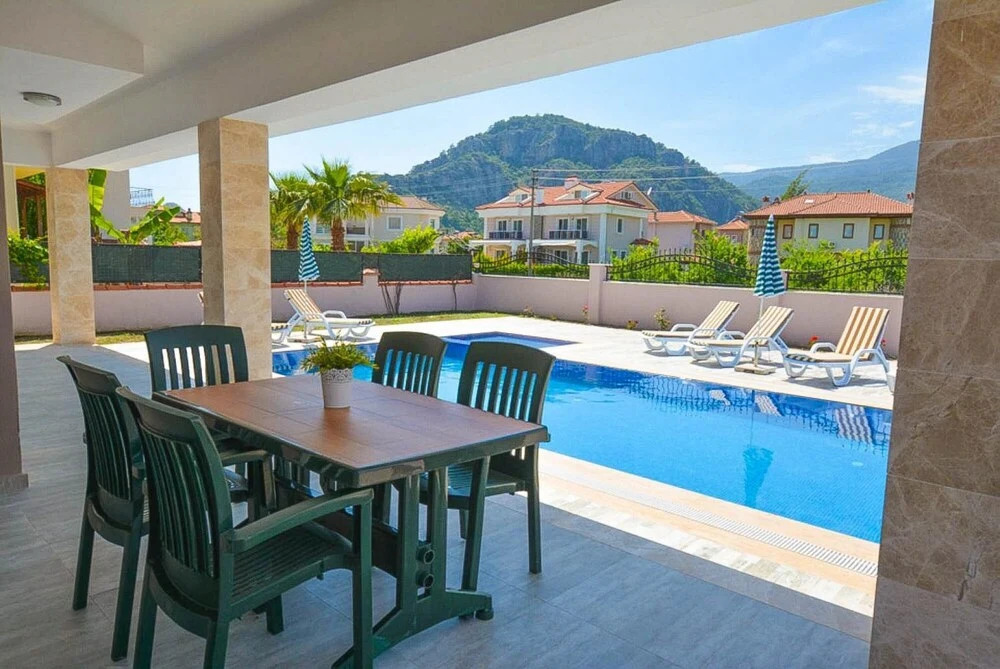 Дальян: Villa Seda Large Private Pool A C Wifi Car Not Required