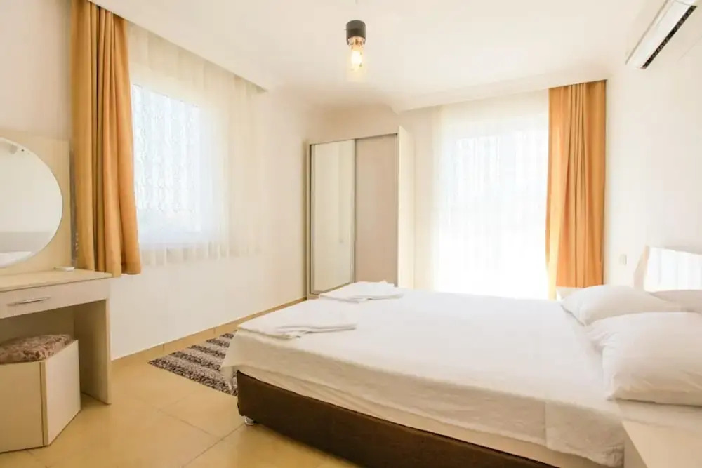 Дальян: Villa Seda Large Private Pool A C Wifi Car Not Required