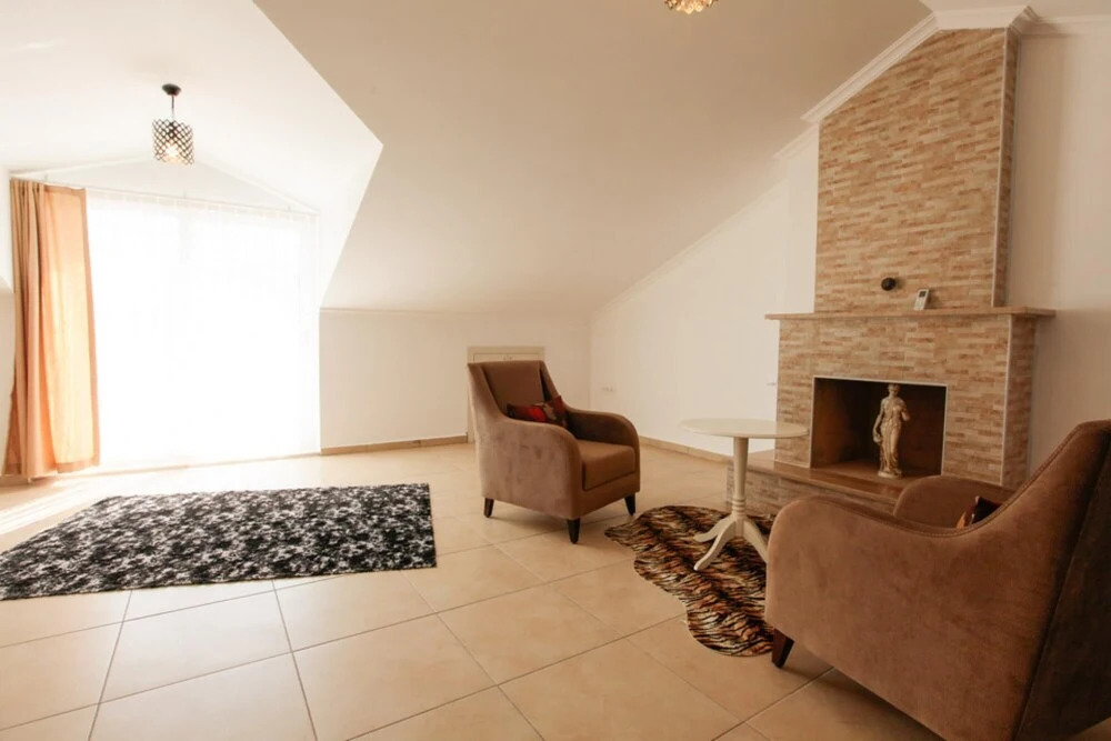 Дальян: Villa Seda Large Private Pool A C Wifi Car Not Required